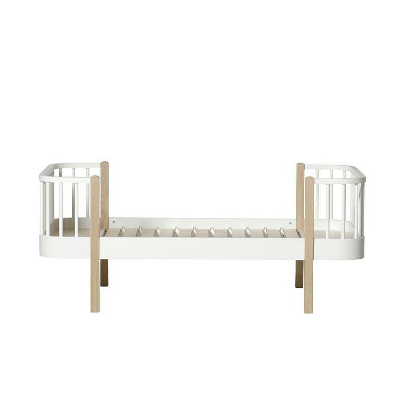 Oliver Furniture - Łóżko Wood Junior - white/oak