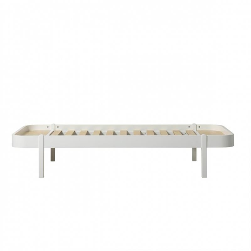 Oliver Furniture - Drewniane łóżko WOODLounger (90x200cm), white