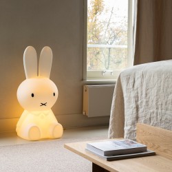 Mr Maria - Bezprzewodowa lampa podłogowa z regulacją światła LED Miffy High Lamp XL (z adapterem)