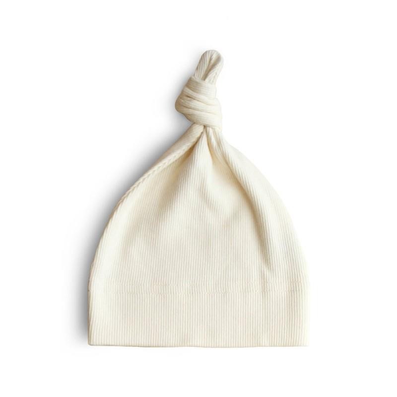 Mushie - Czapeczka dla noworodka z supełkiem Baby Beanie, Ivory